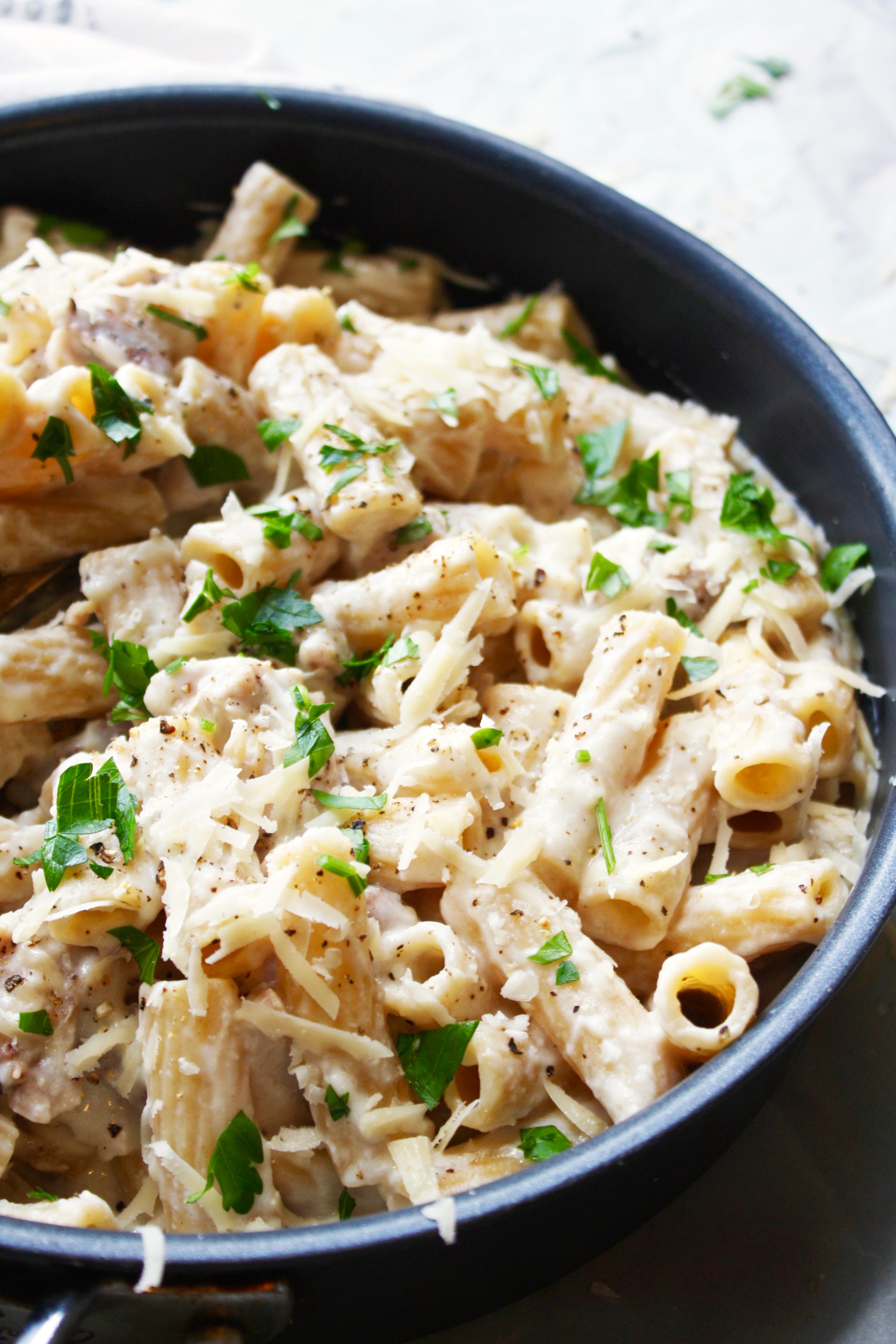 How Many Calories in Chicken Alfredo Pasta 