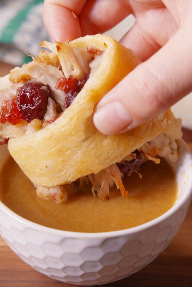 12 Yummy Ways to Use up Thanksgiving Leftovers